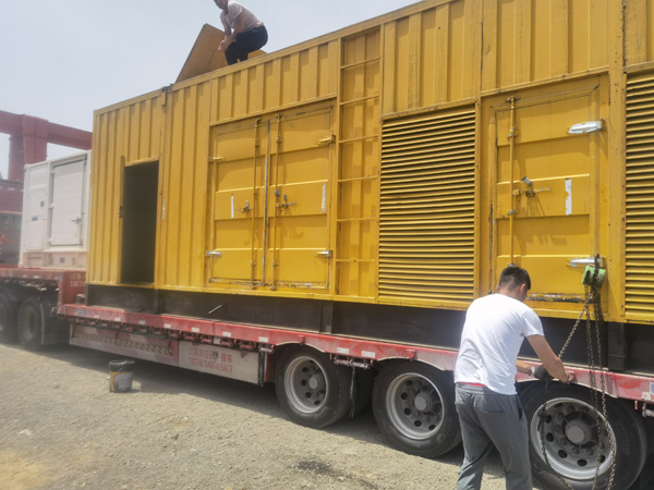 洪山发电机出租100KW发电机需要什么规格的电缆线？