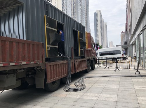 洪山冷却液不足的情况下如何检查柴油发电机组？